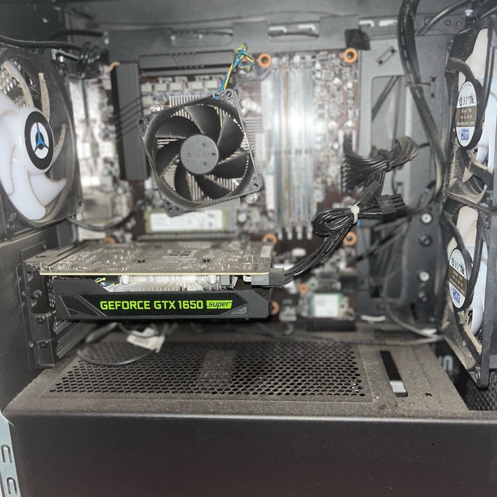 Gaming pc - Picture 3 of 5